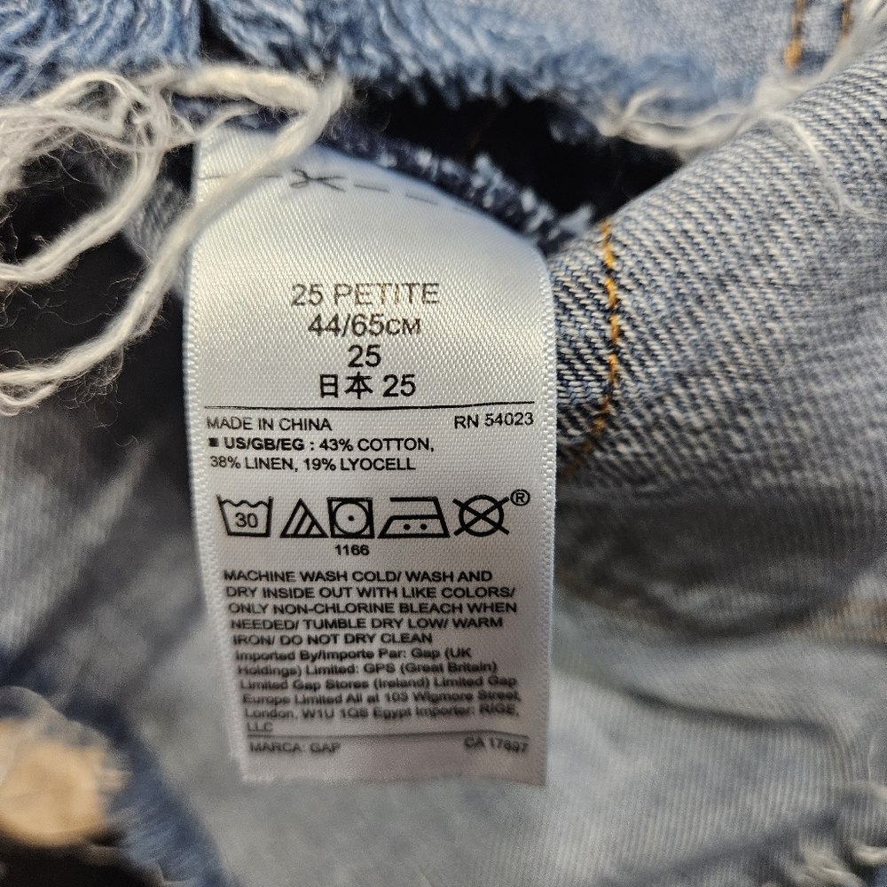 Gap Denim Skirt with Fray - Picture 8 of 8